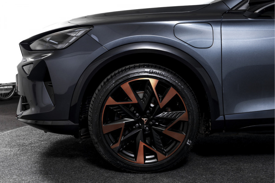 CUPRA Formentor 1.5 TSI e-Hybrid 272 PK VZ Performance - Automaat | Dig. Cockpit | Adapt. Cruise | Stoel-+Stuurverw. | PDC | Camera | NAV + App. Connect | ECC | Sennheiser | Elek. Klep | LM 19" | 6918