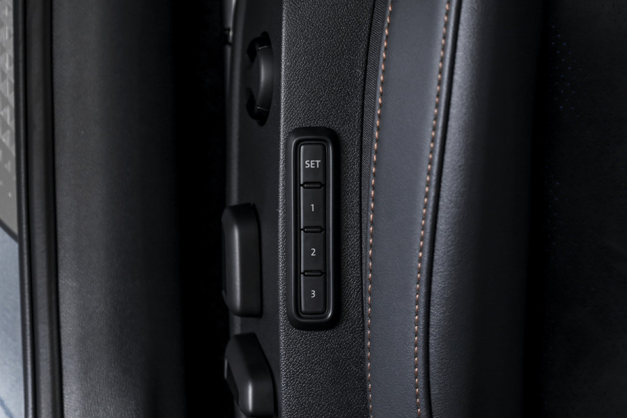 CUPRA Formentor 1.5 TSI e-Hybrid 272 PK VZ Performance - Automaat | Dig. Cockpit | Adapt. Cruise | Stoel-+Stuurverw. | PDC | Camera | NAV + App. Connect | ECC | Sennheiser | Elek. Klep | LM 19" | 6784