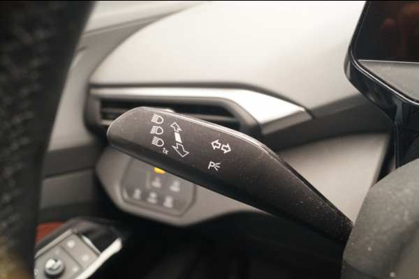 Volkswagen ID.4 First 77kWh -SOH92%-TREKHAAK-CAM-NAVI-PDC-