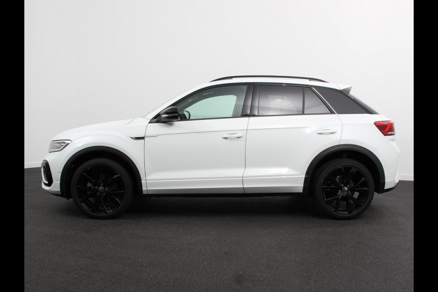 Volkswagen T-Roc 1.5 TSI DSG R-Line+Blackpack Climate control | Adaptieve cruise control | Panoramadak | LED | Navigatie | Achteruitrijcamera | Parkeersensoren | Apple Carplay/ Android Auto | Radio