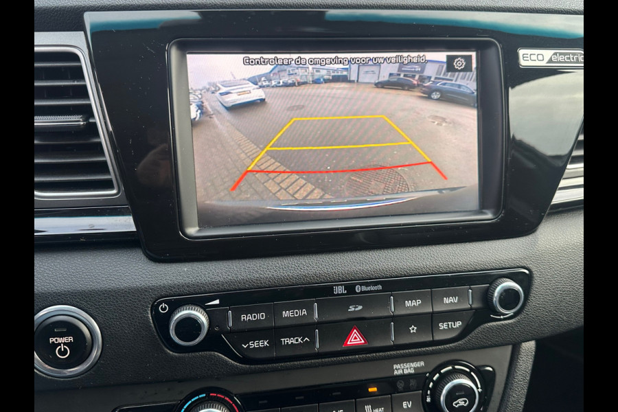 Kia e-Niro ExecutiveLine 64 kWh SOH 100%| SET WINTERBANDEN