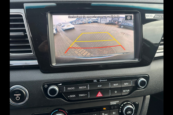 Kia e-Niro ExecutiveLine 64 kWh SOH 100%| SET WINTERBANDEN