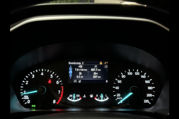 Ford Kuga 1.5 EcoBoost Fabrieksgarantie StoelVW Keyless Cruise Navi Airco PDC Led Dab Rijklaar