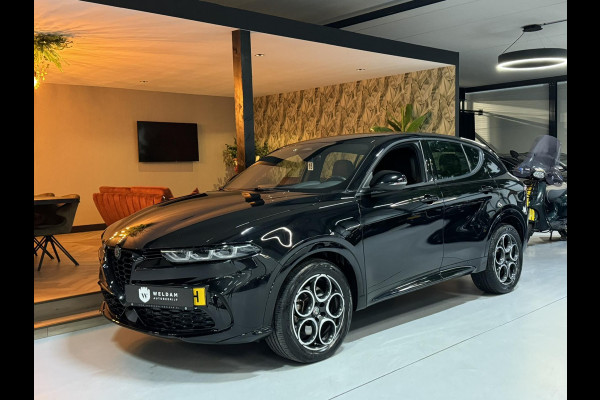 Alfa Romeo Tonale 1.5T Hybrid Ti Garantie StuurVW StoelVW Camera Adoptieve Cruise Elek Achterklep Navi Clima Led Dab Rijklaar