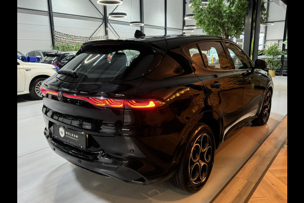 Alfa Romeo Tonale 1.5T Hybrid Ti Garantie StuurVW StoelVW Camera Adoptieve Cruise Elek Achterklep Navi Clima Led Dab Rijklaar