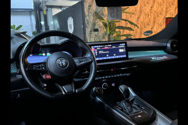 Alfa Romeo Tonale 1.5T Hybrid Ti Garantie StuurVW StoelVW Camera Adoptieve Cruise Elek Achterklep Navi Clima Led Dab Rijklaar