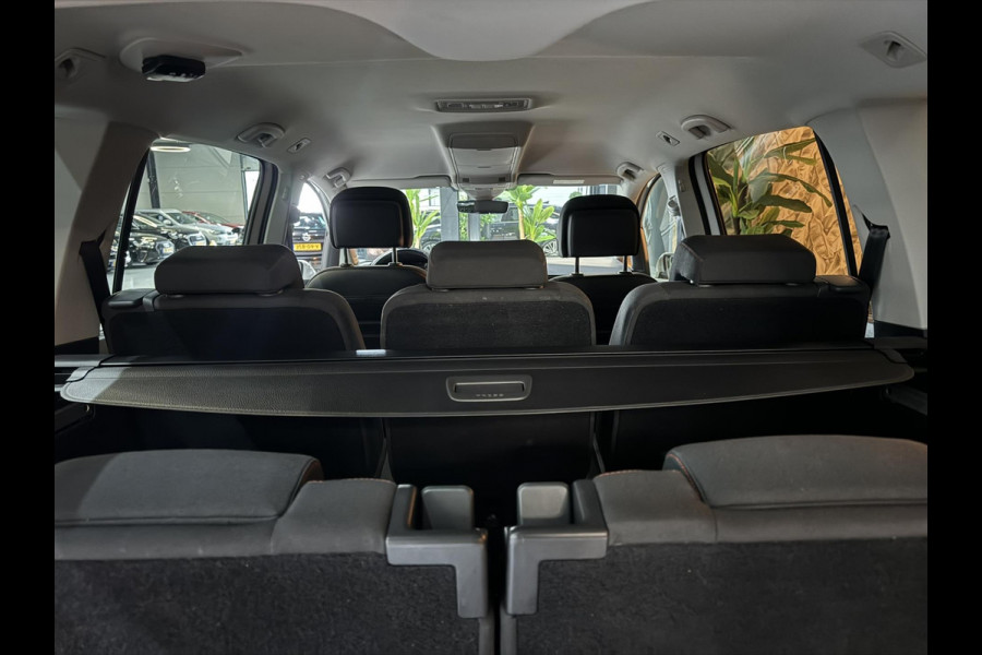 Volkswagen Touran 1.4 TSI Highline 7p Garantie Standkachel StoelVW Camera Carplay Adoptieve Cruise Navi Clima Led Rijklaar