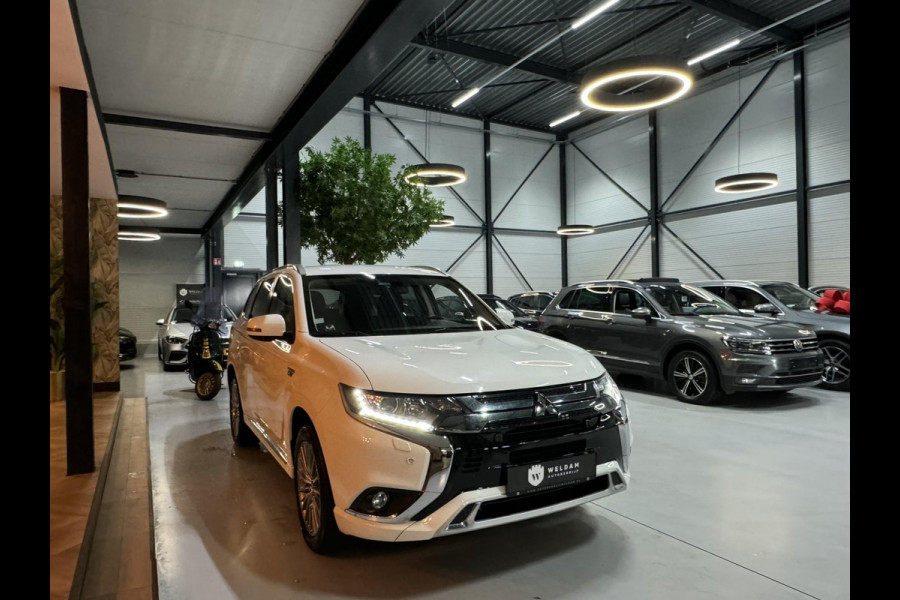 Mitsubishi Outlander 2.4 PHEV Intense Garantie Camera Navi StoelVW LED Cruise Clima Rijklaar