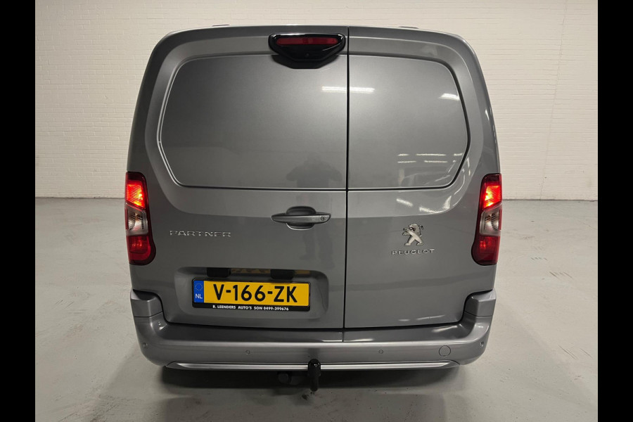 Peugeot Partner 1.5 BlueHDI 131pk euro6 Premium, Airco, CruiseControl, Camera, navigatie, Metallic, Trekhaak, LMV, Rijklaarprijs!