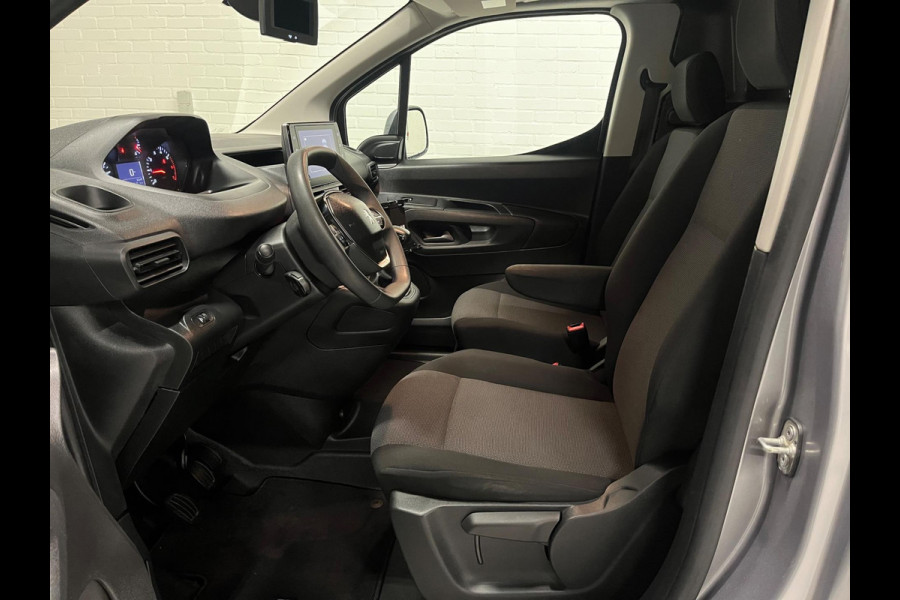 Peugeot Partner 1.5 BlueHDI 131pk euro6 Premium, Airco, CruiseControl, Camera, navigatie, Metallic, Trekhaak, LMV, Rijklaarprijs!