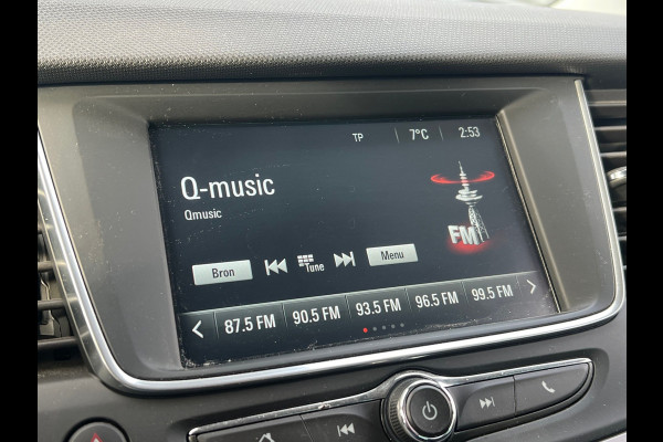 Opel Crossland X BWJ 2018 | 1.2 82PK Online Ed. | TREKHAAK | NAVI | CRUISE | STOEL&STUUR VERWARMING | CARPLAY