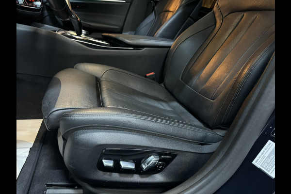 BMW 5 Serie Touring 520i Sport Line M Garantie Pano Memory StoelVentilatie StoelVW Elek Stuur Elek Achterklep Navi Cruise Rijklaar