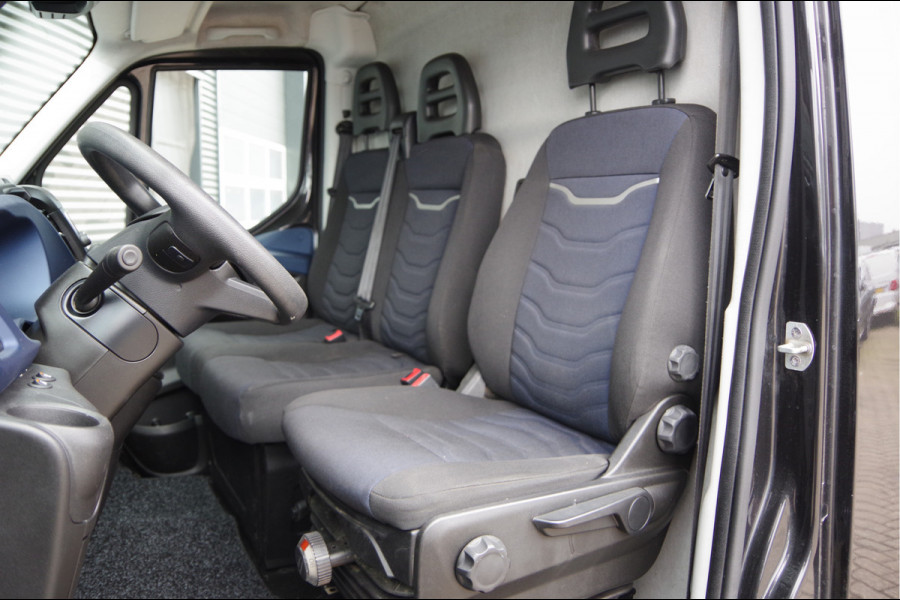 Iveco Daily 35C21 3.0L 210PK L2H1 AUT. N1, DUBBELLUCHT, 3.5T TREKHAAK, CAMERA, NAVI, CRUISE, CLIMA, DUBBEL LUCHT