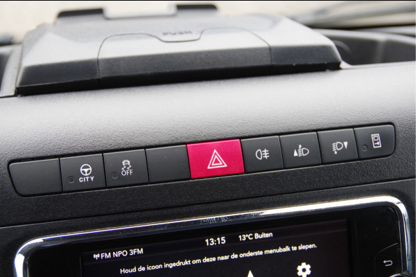 Iveco Daily 35C21 3.0L 210PK L2H1 AUT. N1, DUBBELLUCHT, 3.5T TREKHAAK, CAMERA, NAVI, CRUISE, CLIMA, DUBBEL LUCHT