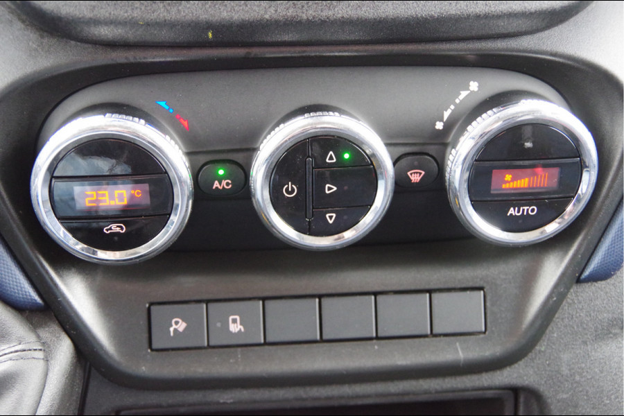 Iveco Daily 35C21 3.0L 210PK L2H1 AUT. N1, DUBBELLUCHT, 3.5T TREKHAAK, CAMERA, NAVI, CRUISE, CLIMA, DUBBEL LUCHT