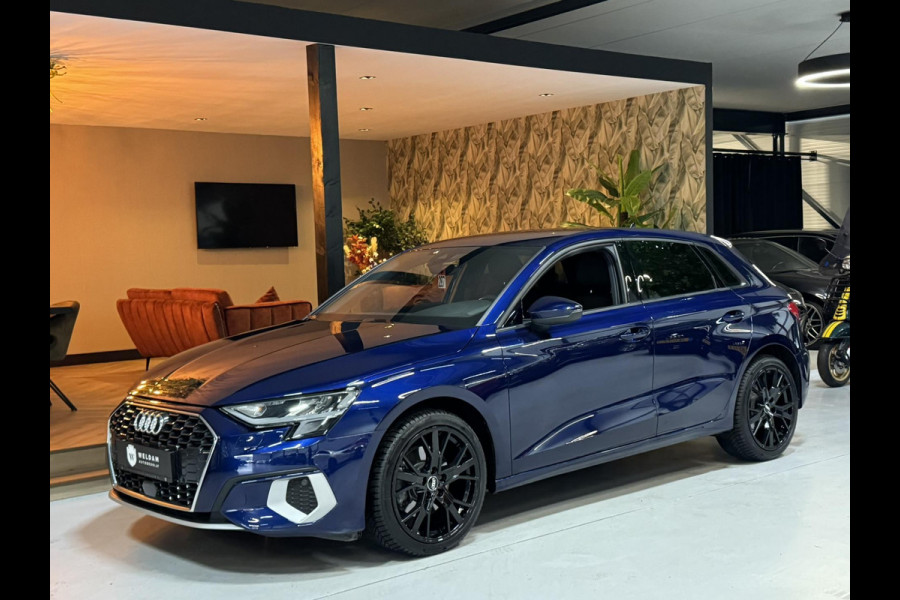 Audi A3 Sportback 35 TFSI S edition Garantie Carplay StoelVW Elek Stoelen Elek Achterklep ACC Navi Clima Led Dab Rijklaar