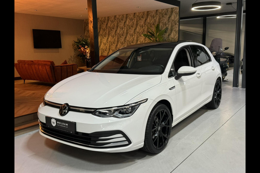 Volkswagen Golf 1.5 eTSI Style Garantie Pano Memory Massage Sfeer Carplay Camera Blindspot ACC Navi Clima IQ.Led IQ.Drive Rijklaar