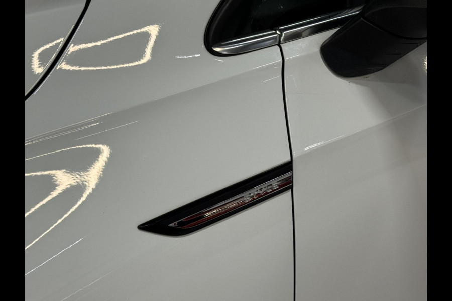 Volkswagen Golf 1.5 eTSI Style Garantie Pano Memory Massage Sfeer Carplay Camera Blindspot ACC Navi Clima IQ.Led IQ.Drive Rijklaar