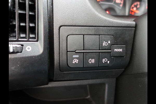 Citroën Jumper L2H2 120pk Navigatie Camera Airco Cruise control Trekhaak Sidebars 3-zits Euro6