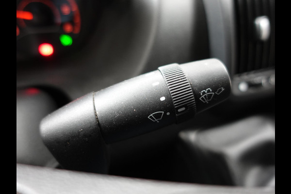Citroën Jumper L2H2 120pk Navigatie Camera Airco Cruise control Trekhaak Sidebars 3-zits Euro6