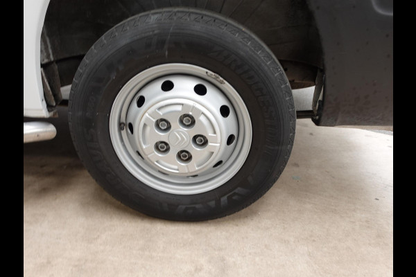 Citroën Jumper L2H2 120pk Navigatie Camera Airco Cruise control Trekhaak Sidebars 3-zits Euro6