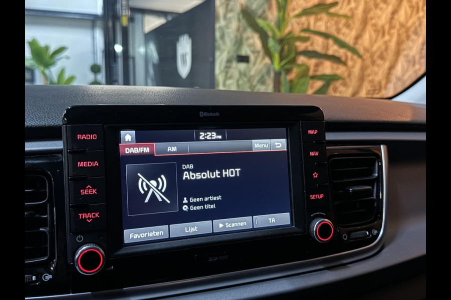 Kia Rio 1.0 TGDI 120PK Garantie Camera StuurVW StoelVW Navi Cruise Clima Led Dab Lane ASS Rijklaar