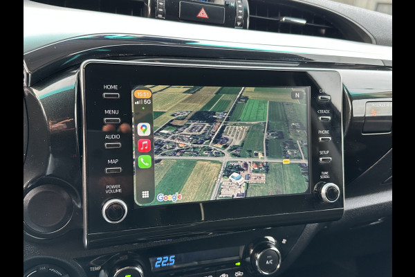 Toyota Hilux 2.4 D-4D AUTOMAAT / 4x4 / 1e EIG. / 3.500 KG AHG / CAMERA / TREKHAAK / ECC / CRUISE / CARPLAY