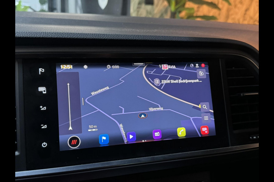 Seat Ateca 1.5 TSI FR Business Intense Garantie Memory Carplay Camera StuurVW StoelVW Sfeer ACC Navi Clima Led Dab PDC Rijklaar