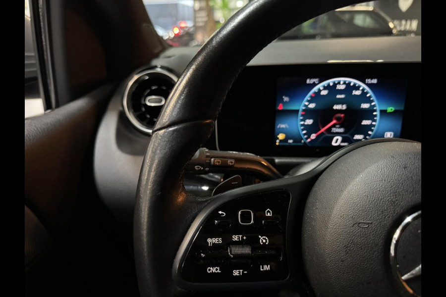 Mercedes-Benz B-Klasse 180 Business Solution NAP Garantie Carplay Camera Elek. Achterklep Led Cruise Clima Navi Rijklaar