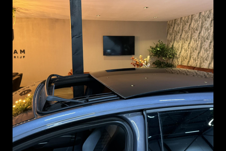 Volkswagen Polo 1.0 TSI 3x R-Line Garantie Pano IQ. Matrix Led Carplay Camera Keyless IQ. Drive Lane ACC Navi Clima Rijklaar