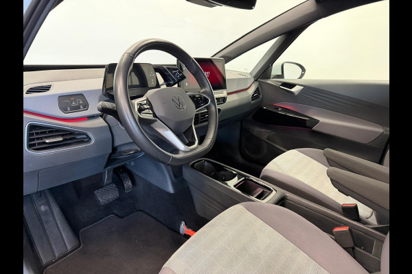Volkswagen ID.3 Life 58 kWh Navigatie Apple Carplay/Android Auto Parkeersensoren achter Adaptive Cruise Control Stoel- en stuurverwarming Full Led Climate Control