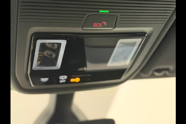 Volkswagen ID.3 Life 58 kWh Navigatie Apple Carplay/Android Auto Parkeersensoren achter Adaptive Cruise Control Stoel- en stuurverwarming Full Led Climate Control