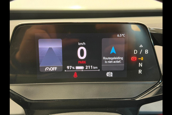 Volkswagen ID.3 Life 58 kWh Navigatie Apple Carplay/Android Auto Parkeersensoren achter Adaptive Cruise Control Stoel- en stuurverwarming Full Led Climate Control