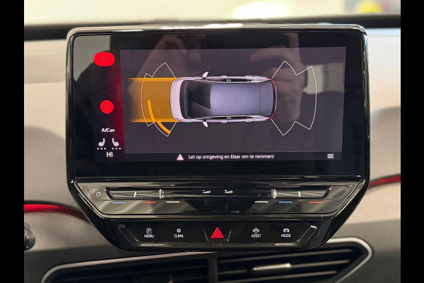 Volkswagen ID.3 Life 58 kWh Navigatie Apple Carplay/Android Auto Parkeersensoren achter Adaptive Cruise Control Stoel- en stuurverwarming Full Led Climate Control