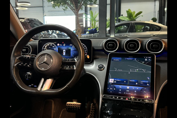 Mercedes-Benz C-Klasse Estate 300 e AMG Line Garantie Trekhaak Massage Pano Ambient 360 Blindspot Elek Achterklep StuurVW Rijklaar