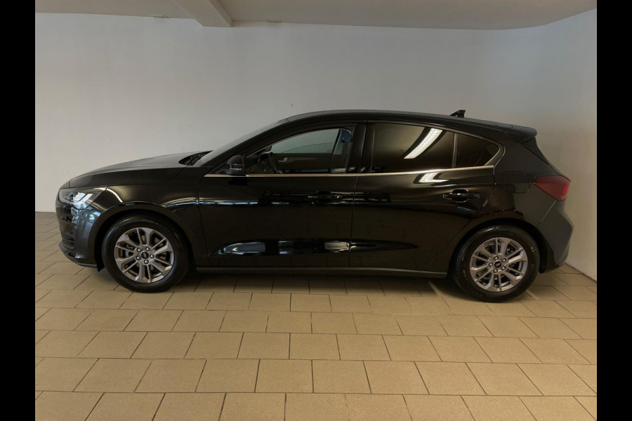 Ford Focus 1.0 EcoBoost Hybrid Titanium AIRCO NAVI CRUISE ELEK RAMEN CENT VERG VELGEN KEYLESS PRIVACYGLAS NIEUWSTAAT