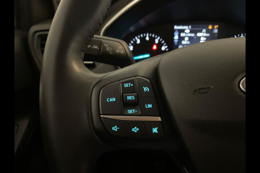 Ford Focus 1.0 EcoBoost Hybrid Titanium AIRCO NAVI CRUISE ELEK RAMEN CENT VERG VELGEN KEYLESS PRIVACYGLAS NIEUWSTAAT