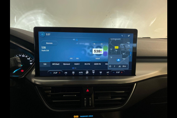 Ford Focus 1.0 EcoBoost Hybrid Titanium AIRCO NAVI CRUISE ELEK RAMEN CENT VERG VELGEN KEYLESS PRIVACYGLAS NIEUWSTAAT