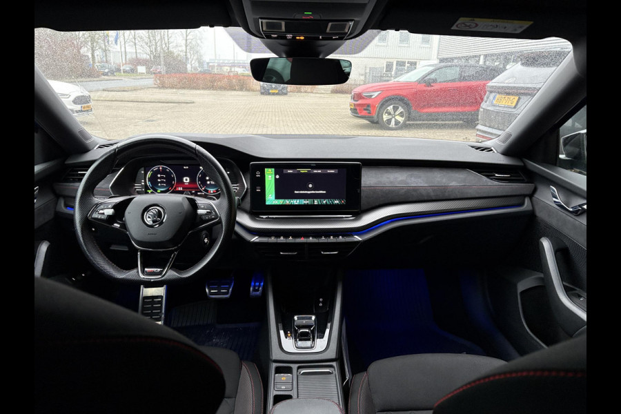 Škoda Octavia Combi 1.4 TSI RS iV PHEV Business | 245pk | Stoel- & Stuurverwarming | Achteruitrijcamera