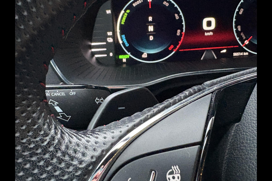 Škoda Octavia Combi 1.4 TSI RS iV PHEV Business | 245pk | Stoel- & Stuurverwarming | Achteruitrijcamera