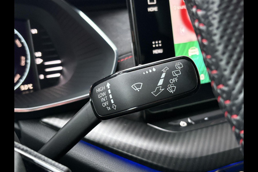 Škoda Octavia Combi 1.4 TSI RS iV PHEV Business | 245pk | Stoel- & Stuurverwarming | Achteruitrijcamera