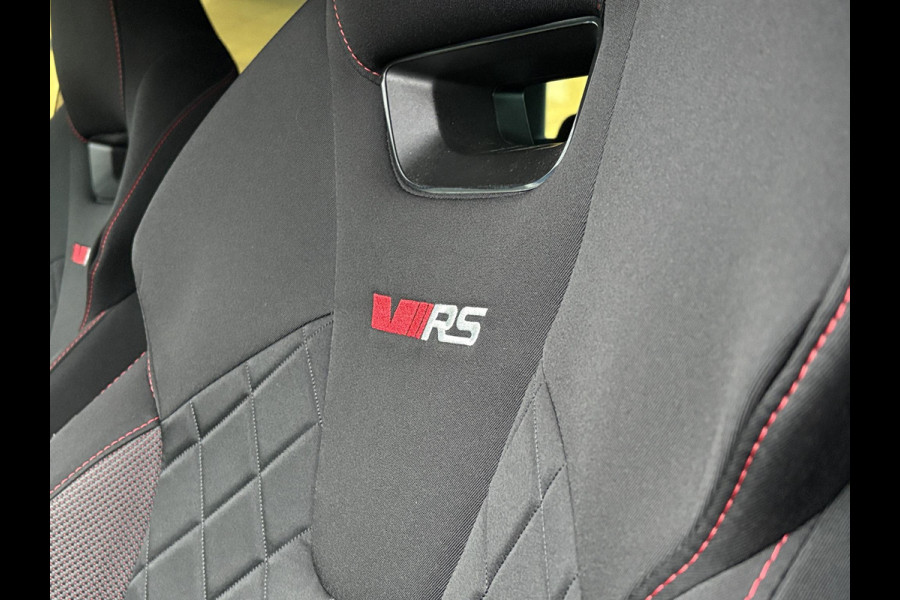 Škoda Octavia Combi 1.4 TSI RS iV PHEV Business | 245pk | Stoel- & Stuurverwarming | Achteruitrijcamera