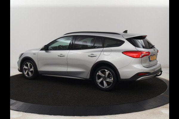 Ford Focus 1.0 EcoBoost Hybrid Active | Stoelverwarming | Trekhaak | Camera | Stuurverwarming | Carplay | Keyless | Full LED | Navigatie | Parkeerhulp | Climate control | Cruise control