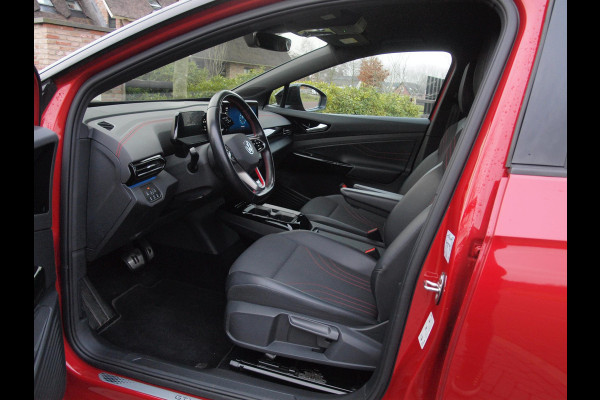 Volkswagen ID.4 GTX 4Motion 77 kWh | SOH 90% | 300PK | Sfeerverlichting | Trekhaak | Apple Carplay | NL-Auto |