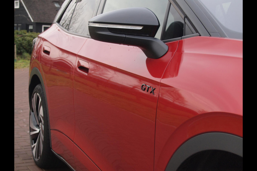 Volkswagen ID.4 GTX 4Motion 77 kWh | SOH 90% | 300PK | Sfeerverlichting | Trekhaak | Apple Carplay | NL-Auto |
