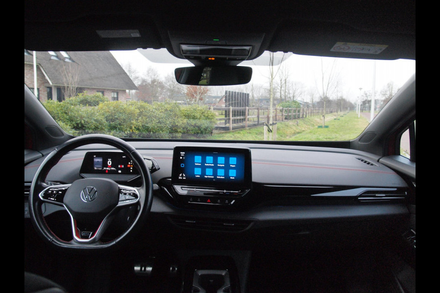 Volkswagen ID.4 GTX 4Motion 77 kWh | SOH 90% | 300PK | Sfeerverlichting | Trekhaak | Apple Carplay | NL-Auto |