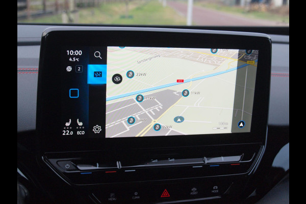 Volkswagen ID.4 GTX 4Motion 77 kWh | SOH 90% | 300PK | Sfeerverlichting | Trekhaak | Apple Carplay | NL-Auto |