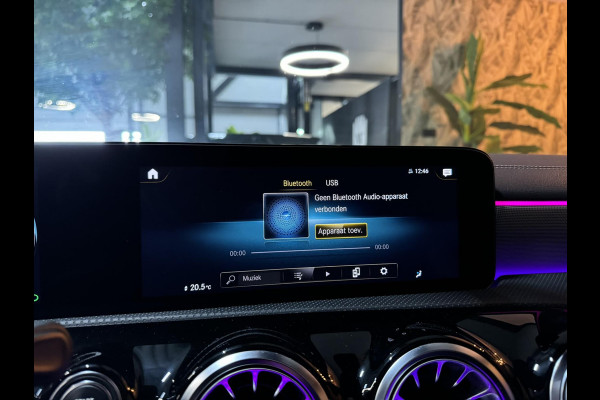 Mercedes-Benz A-Klasse 200 AMG Line Edition Garantie Pano Ambient Night Camera StoelVW Carplay Cruise Clima Navi PDC Led Rijklaar