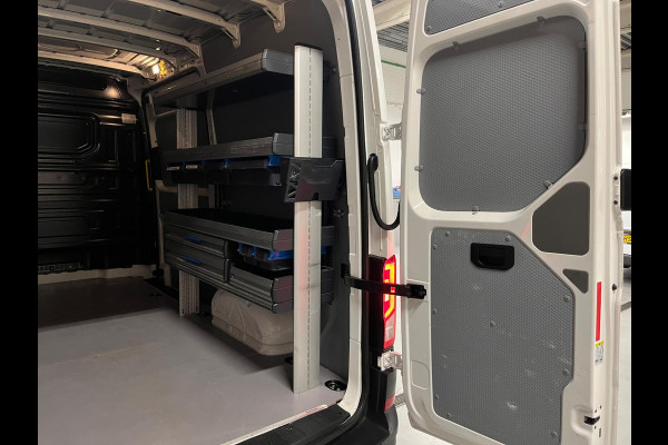 Volkswagen Crafter Automaat DSG Servicewagen 35 2.0 TDI 140pk L3H3 Highline Airco CruiseControl Navigatie Sortimo RIJKLAARPRIJS