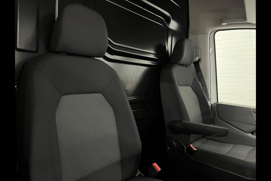 Volkswagen Crafter Automaat DSG Servicewagen 35 2.0 TDI 140pk L3H3 Highline Airco CruiseControl Navigatie Sortimo RIJKLAARPRIJS